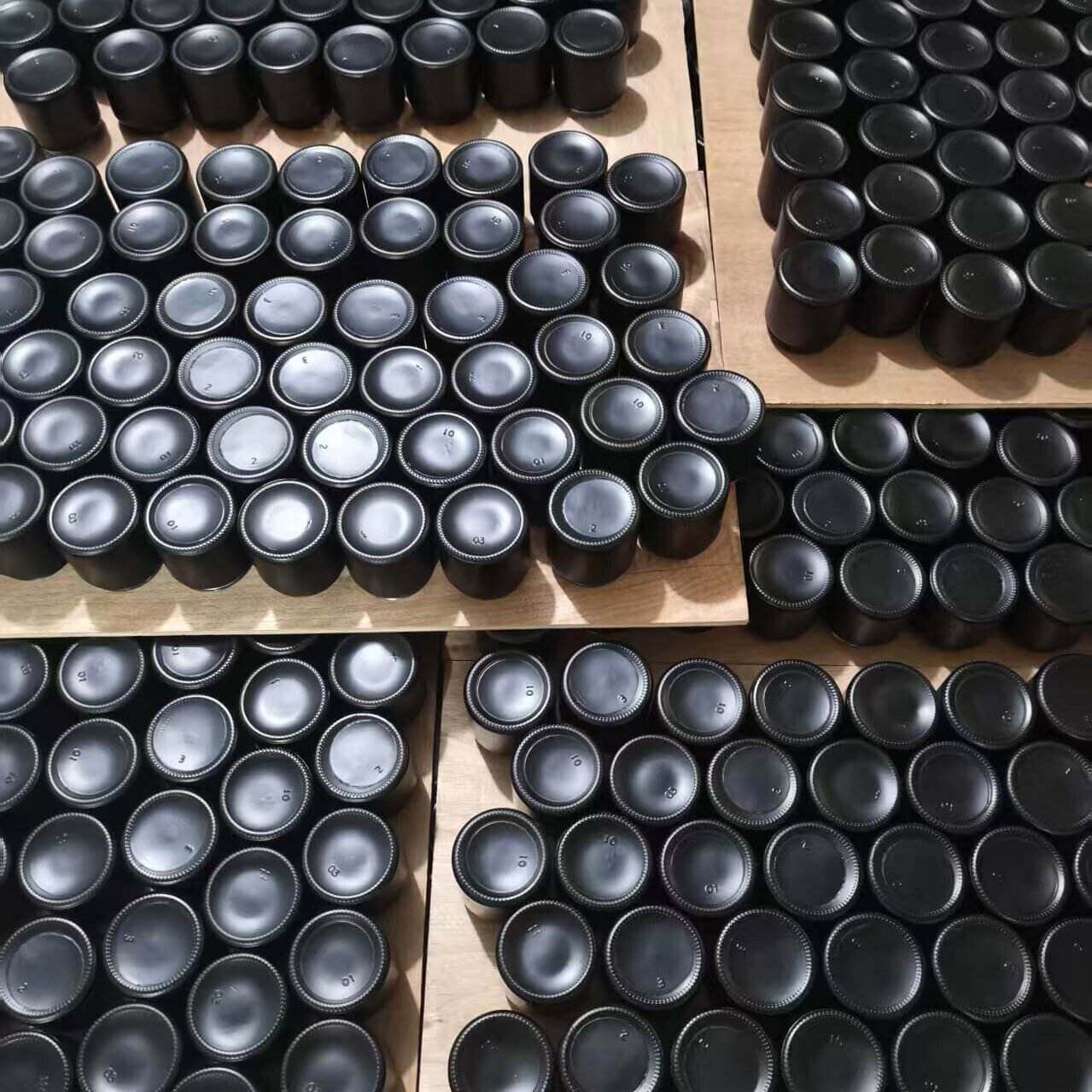 3oz-UV-Black-Glass-Weed-Storage-Jar (4)