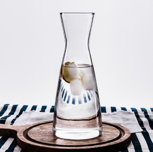 600ml Glass Pitcher for Cold Water and Fresh Juice
