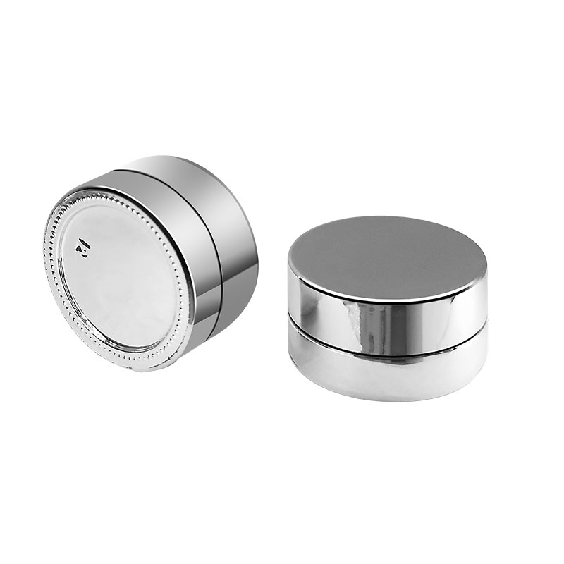 7ml Silver Low Profile Glass Jar with Silver Metal Lid Featured Image