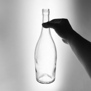 Screw Top 750ml Glass Bordeaux Bottle