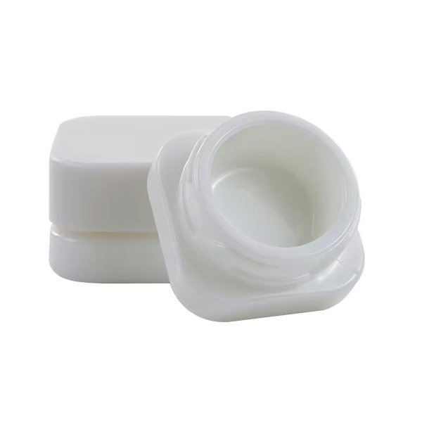 5ml White Square Glass Jar with Leak-Proof Design for Concentrate Featured Image