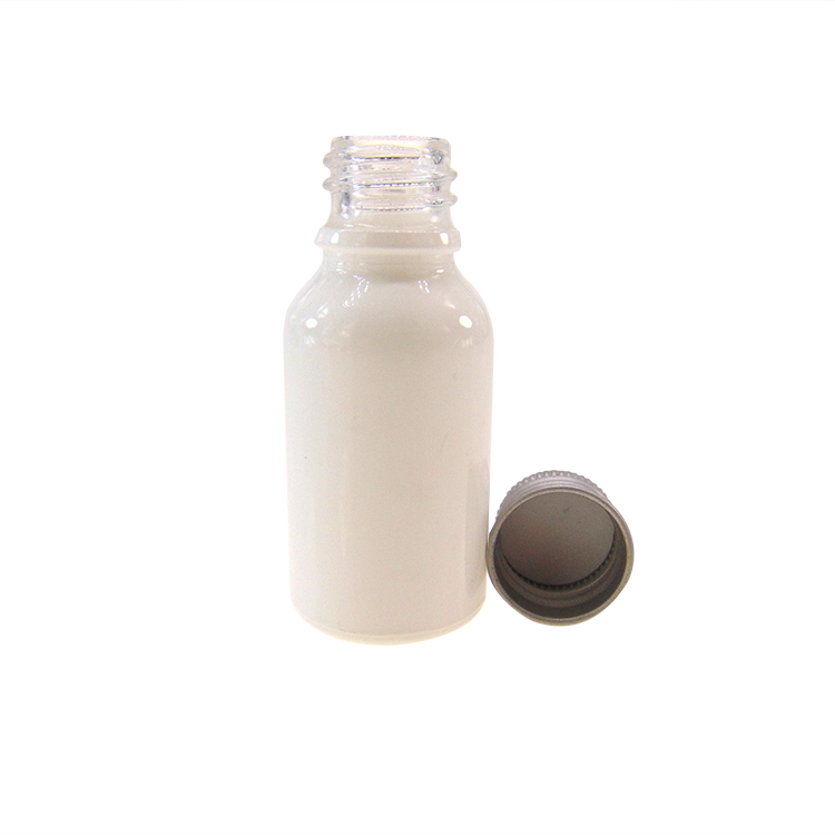 15ml white glass essential oil bottle