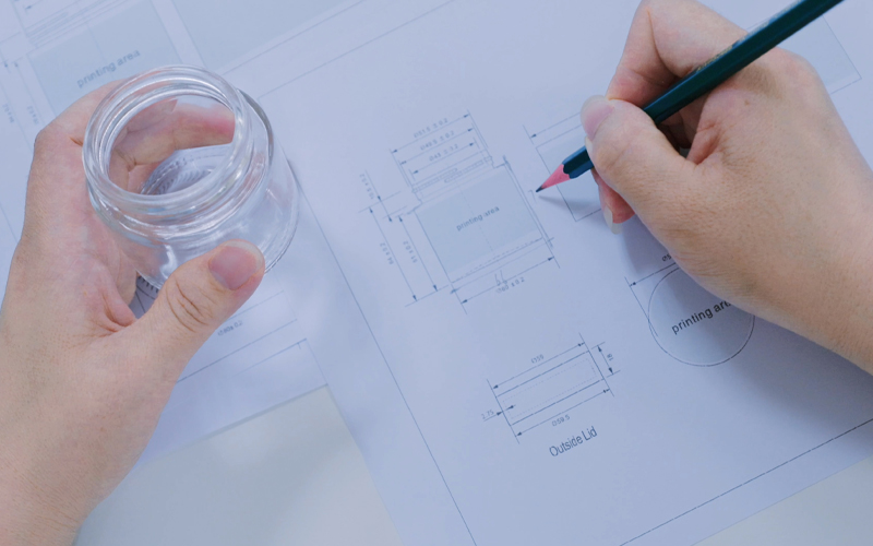 Menbank Cream Jar Packaging (2)