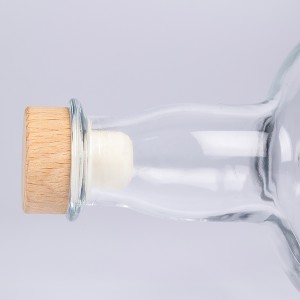 750ml Glass Rum Bottle with Wooden- Cork